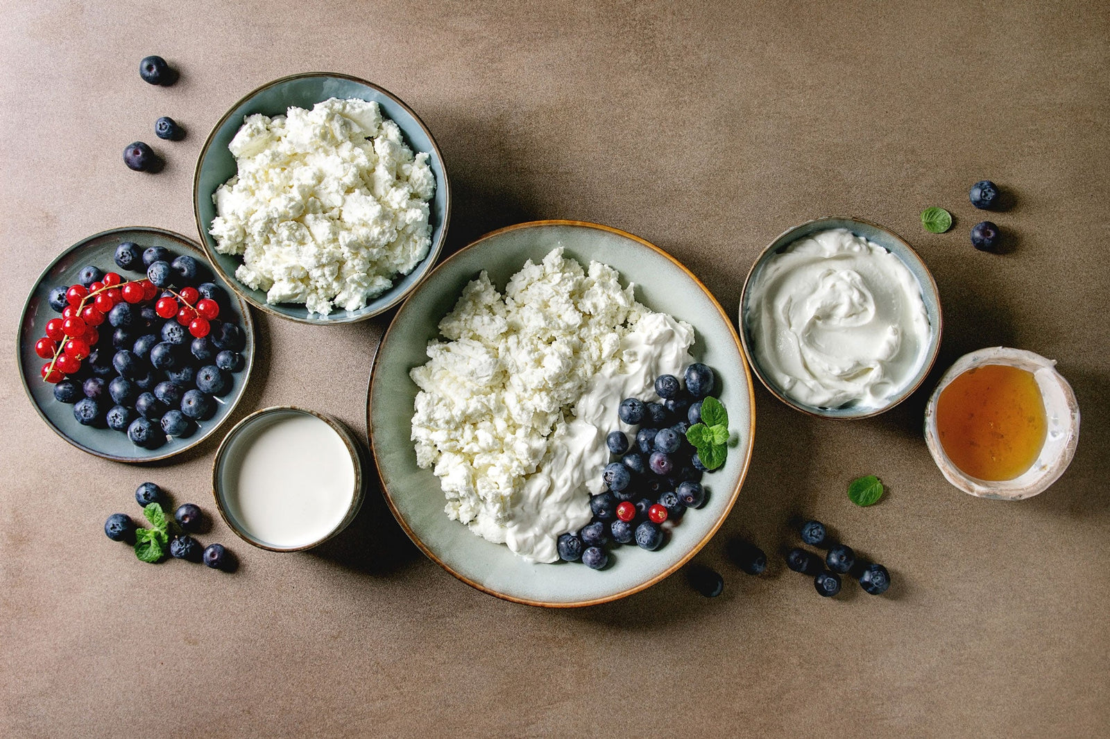 Cottage Cheese, Yogurt and Sprout Salad